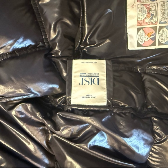 Moncler Glossy Black Puffer Jacket - Picture 9 of 9